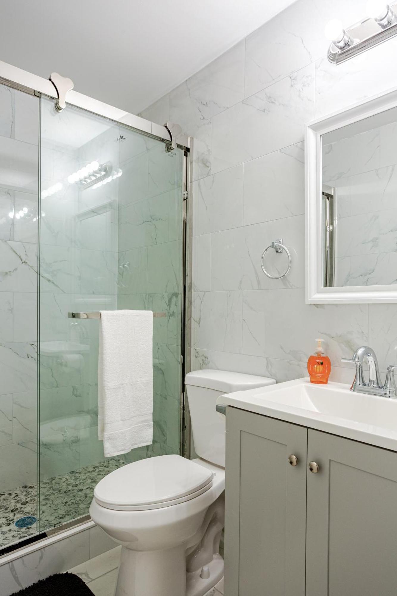 Stylish In Center City, French-japanese & Minimalist Vibes Apartment *