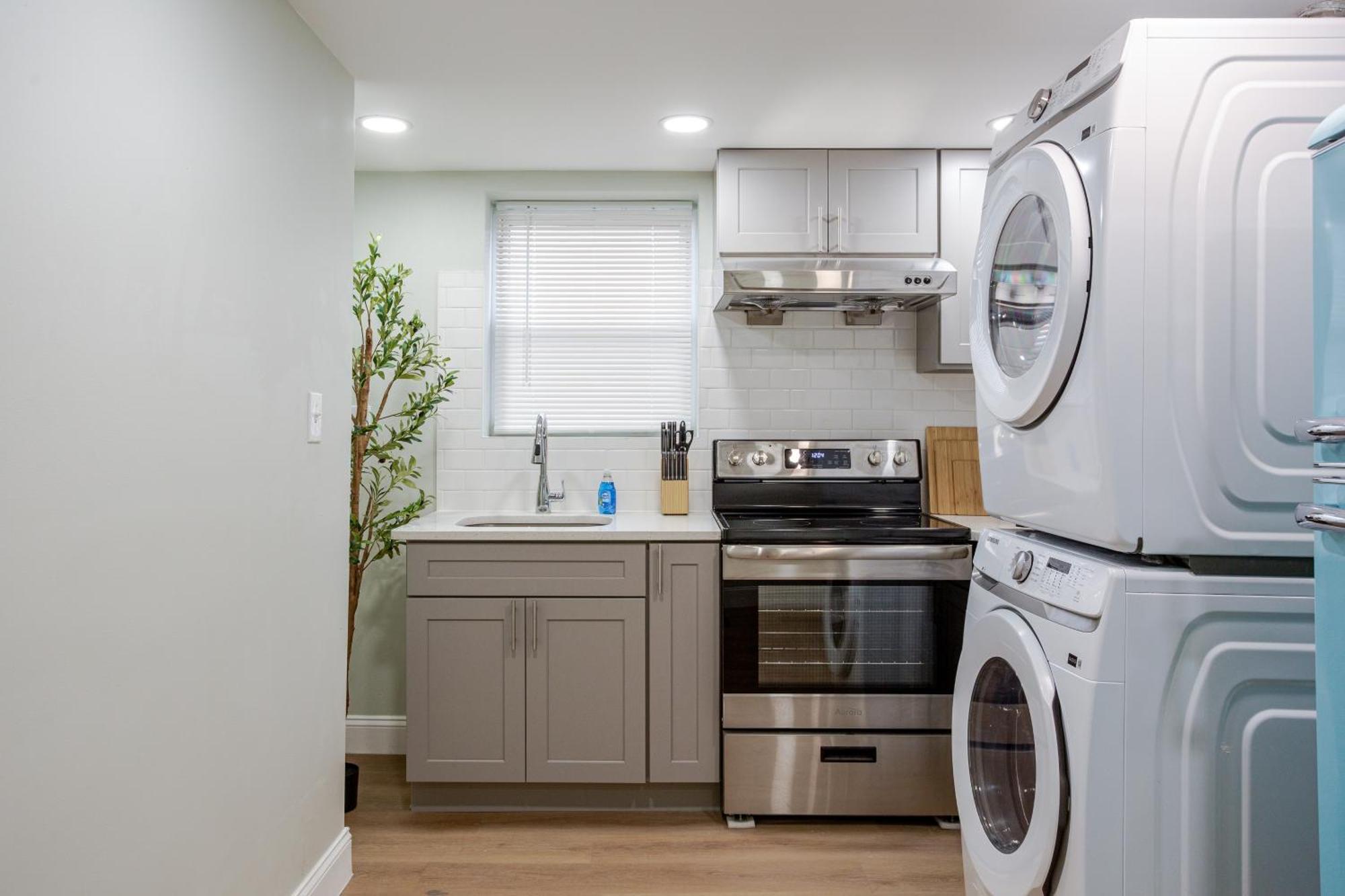Stylish In Center City, French-japanese & Minimalist Vibes Philadelphia